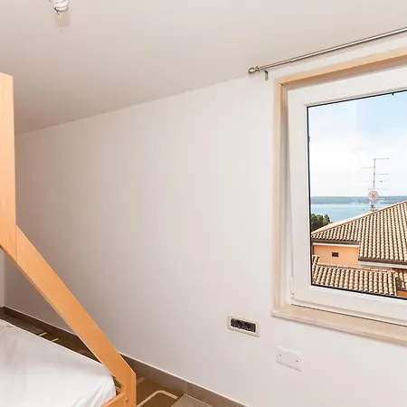 Antic By Locap Group Apartmán *